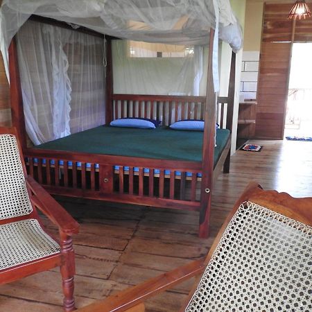 River Side Cabana Tissamaharama Exterior photo