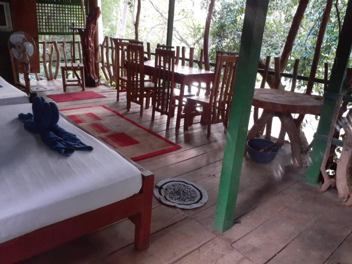 River Side Cabana Tissamaharama Exterior photo